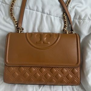 Tory Burch Fleming leather shoulder bag Color: Kobicha